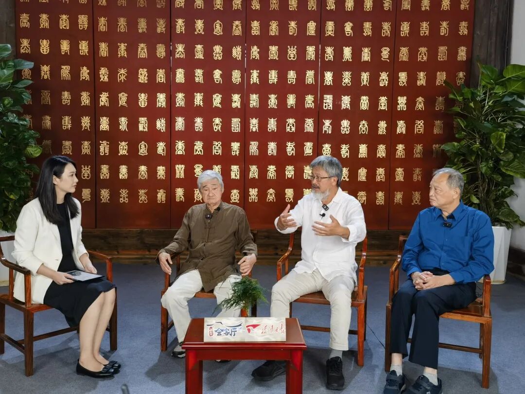 兩岸嘉賓回憶閩臺同胞浴血奮戰的抗日歷史，共同探討抗戰勝利的歷史意義與時代啟示。 劉深魁 攝.jpg